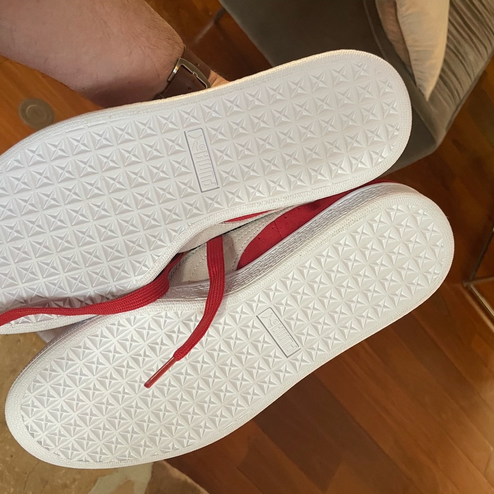 New Puma Red and White Sneakers 9.5 - Picture 4 of 6
